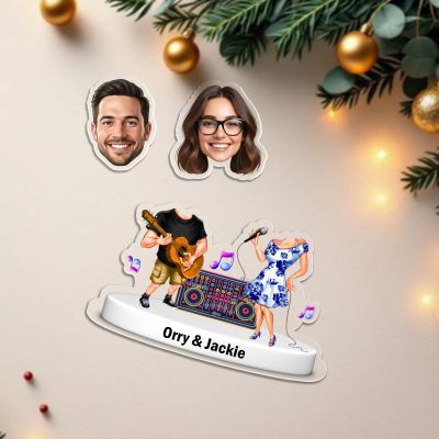 , Personalized Couple with Musical Theme Idol for Car Dashboard & Home Tabletop Decor Battery Powered Shaking Head Gift for Valentines Day, Birthday